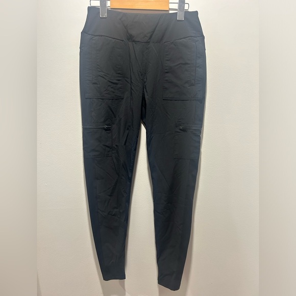 ATHLETIC WORKS size small cargo black pants with lots of pockets - Picture 1 of 8